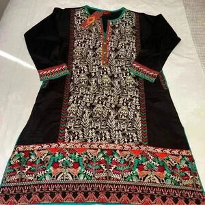 New With Tags Pakistani Women Khaadi Pret Tunic Dress Black Size 12 Embroidered